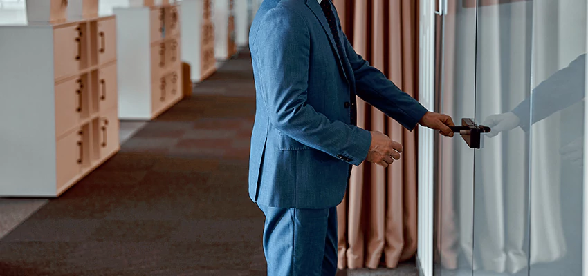 Commercial Glass Door Locks in Nuevo, CA